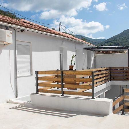 Casa Elafonisi Lägenhet Plokamianá Exteriör bild